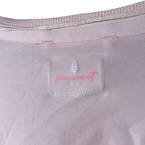 Free People Movement Hot Shot V-Neck Onesie Jumpsuit Petal Pink Size Medium - Picture 4 of 4